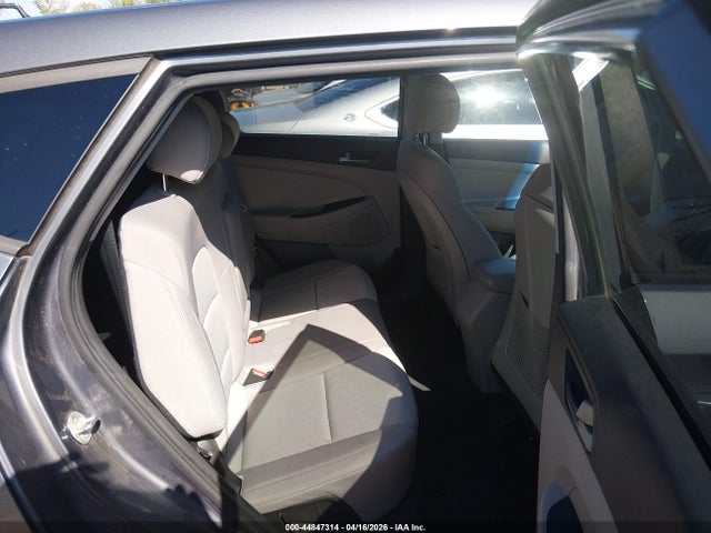 44847314 :رقم المزاد ، KM8J23A48GU206425 vin ، 2016 Hyundai Tucson Se مزاد بيع