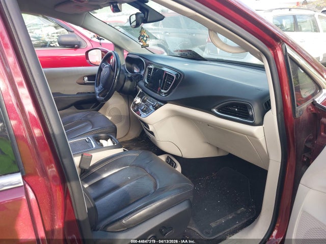 Продаж на аукціоні авто 2017 Chrysler Pacifica Touring-l Plus, vin: 2C4RC1EG2HR754643, номер лоту: 44847319