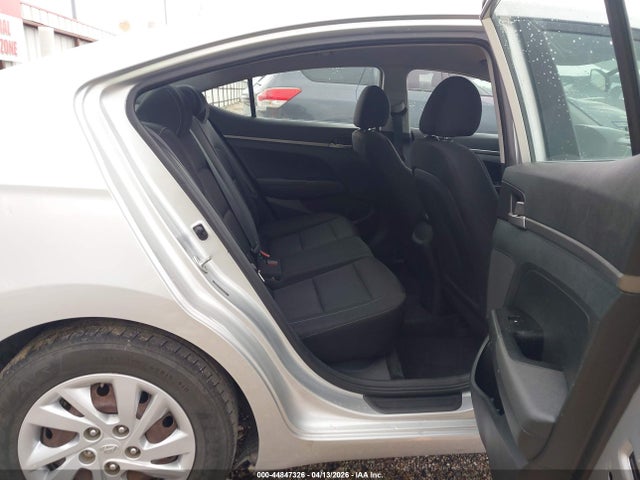 Aukcja sprzedaży 2018 Hyundai Elantra Se, vin: 5NPD74LF3JH395705, numer aukcji: 44847326