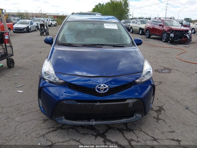 Toyota Prius V Four 2017 JTDZN3EU0HJ060761 Image 12