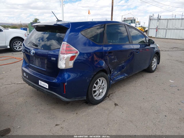 Toyota Prius V Four 2017 JTDZN3EU0HJ060761 Image 4