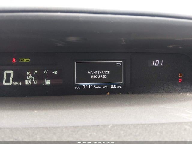 Toyota Prius V Four 2017 JTDZN3EU0HJ060761 Image 7
