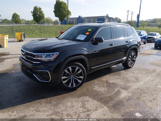 44847351 :رقم المزاد ، 1V2FR2CA6NC506548 vin ، 2022 Volkswagen Atlas 3.6l V6 Sel Premium R-line مزاد بيع