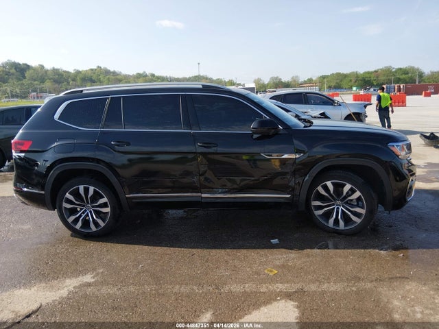 44847351 :رقم المزاد ، 1V2FR2CA6NC506548 vin ، 2022 Volkswagen Atlas 3.6l V6 Sel Premium R-line مزاد بيع