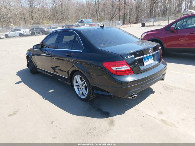 Aukcja sprzedaży 2012 Mercedes-benz C 300 Luxury 4matic/sport 4matic, vin: WDDGF8BB1CA644895, numer aukcji: 44847366