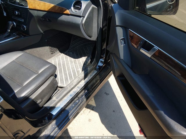 Aukcja sprzedaży 2012 Mercedes-benz C 300 Luxury 4matic/sport 4matic, vin: WDDGF8BB1CA644895, numer aukcji: 44847366