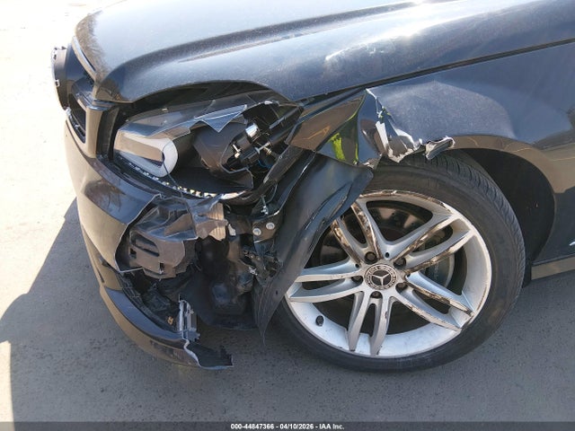 Aukcja sprzedaży 2012 Mercedes-benz C 300 Luxury 4matic/sport 4matic, vin: WDDGF8BB1CA644895, numer aukcji: 44847366