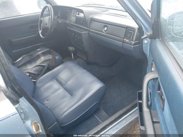 1988 Volvo 245 Dl/gl მანქანა იყიდება აუქციონზე, vin: YV1AX8853J1767507, აუქციონის ნომერი: 44847438