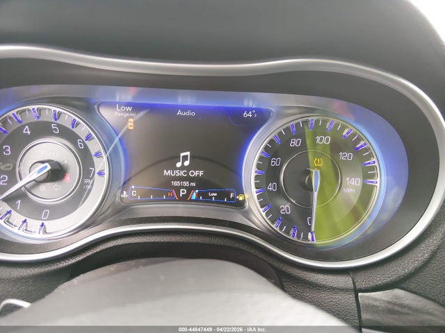 44847449 :رقم المزاد ، 2C3CCAAG1JH117688 vin ، 2018 Chrysler 300 Touring L مزاد بيع