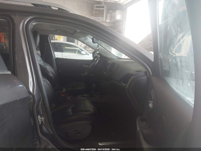 Продажа на аукционе авто 2019 Jeep Cherokee Limited 4x4, vin: 1C4PJMDX1KD216641, номер лота: 44847506