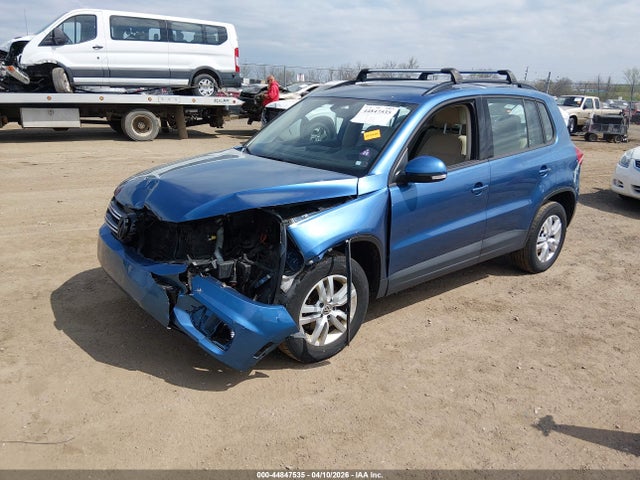 44847535 :رقم المزاد ، WVGAV7AX3HK010169 vin ، 2017 Volkswagen Tiguan 2.0t/2.0t S مزاد بيع