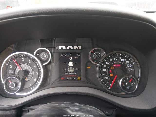 1C6RRFBGXPN670816 RAM 1500 Big Horn 4x4 6&#039;4 Box