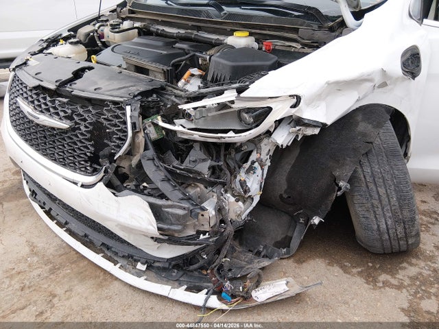 2024 CHRYSLER PACIFICA HYBRID 2C4RC1S78RR158149 Photo 5