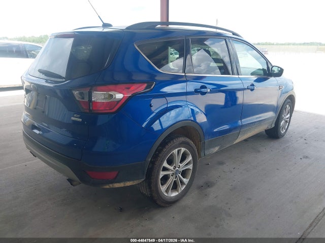 1FMCU0GDXJUD38974 Ford ESCAPE SE