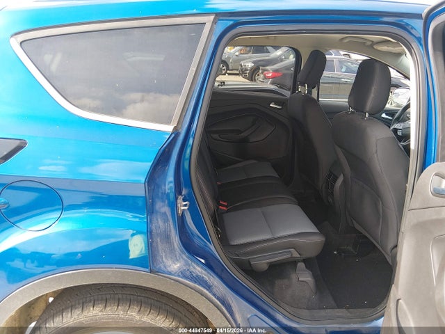 1FMCU0GDXJUD38974 Ford ESCAPE SE