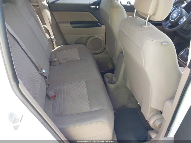 44847570 :رقم المزاد ، 1C4NJRBB6ED771701 vin ، 2014 Jeep Patriot Sport مزاد بيع