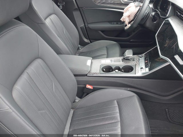 Продажа на аукционе авто 2025 Audi A6 Allroad Premium Plus 55 Tfsi Quattro S Tronic, vin: WAU72BF2XSN008008, номер лота: 44847608