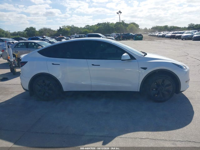 Aukcja sprzedaży 2024 Tesla Model Y Long Range Single Motor Rear-wheel Drive/rwd, vin: 7SAYGDED1RF166854, numer aukcji: 44847630