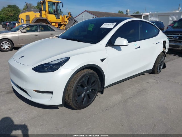 Aukcja sprzedaży 2024 Tesla Model Y Long Range Single Motor Rear-wheel Drive/rwd, vin: 7SAYGDED1RF166854, numer aukcji: 44847630