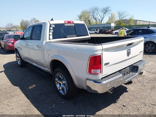 2018 RAM 1500 1C6RR7NM9JS254451 Photo 2