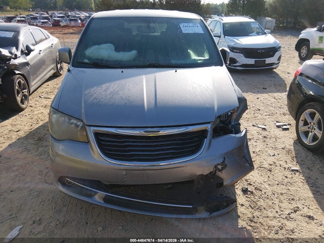 44847674 :رقم المزاد ، 2C4RC1HG5ER277083 vin ، 2014 Chrysler Town & Country S مزاد بيع