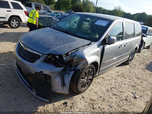44847674 :رقم المزاد ، 2C4RC1HG5ER277083 vin ، 2014 Chrysler Town & Country S مزاد بيع