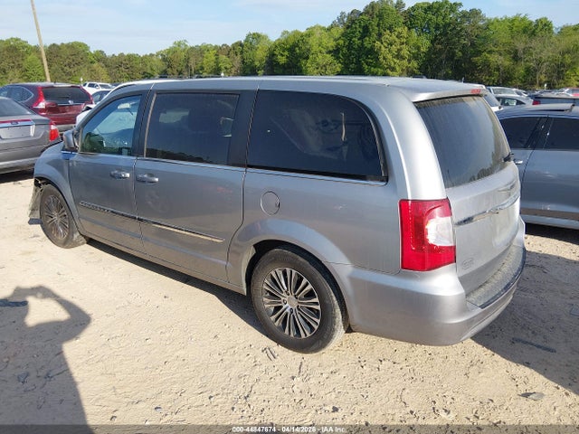 44847674 :رقم المزاد ، 2C4RC1HG5ER277083 vin ، 2014 Chrysler Town & Country S مزاد بيع