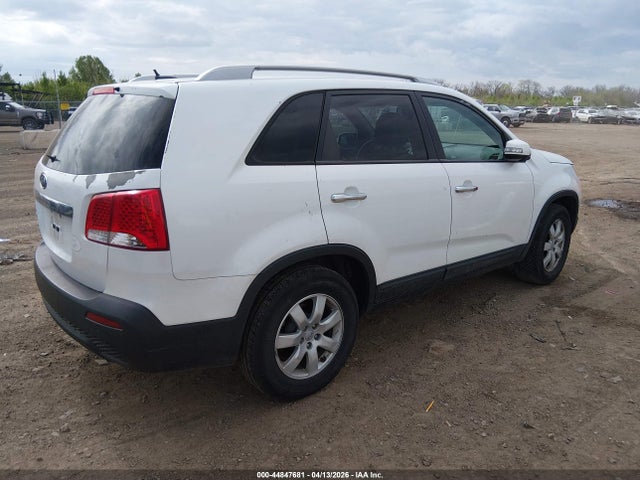 2012 Kia Sorento Lx მანქანა იყიდება აუქციონზე, vin: 5XYKT4A61CG212107, აუქციონის ნომერი: 44847681