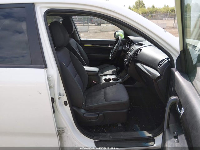 2012 Kia Sorento Lx მანქანა იყიდება აუქციონზე, vin: 5XYKT4A61CG212107, აუქციონის ნომერი: 44847681