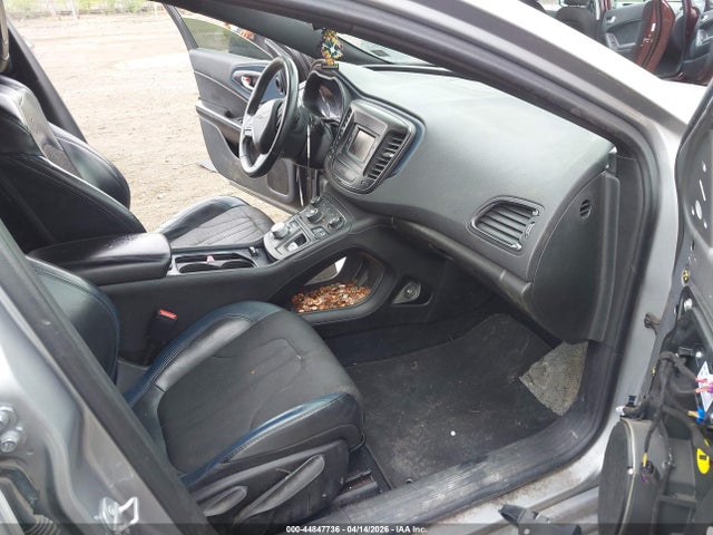 Продажа на аукционе авто 2016 Chrysler 200 S, vin: 1C3CCCBB1GN125045, номер лота: 44847736