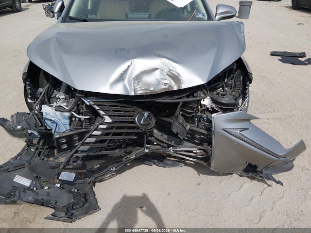 44847739 :رقم المزاد ، JTJHARDZ2L2218721 vin ، 2020 Lexus Nx 300 Luxury مزاد بيع