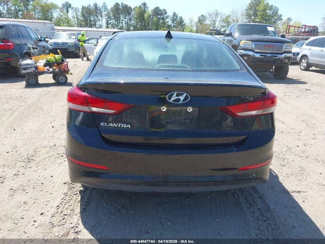 Hyundai ELANTRA SEL 2018 5NPD84LF2JH217541 Image 16