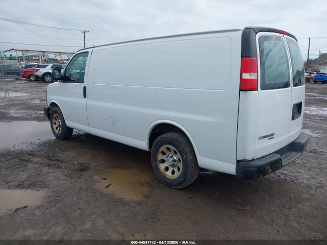 2013 CHEVROLET EXPRESS 1500 1GCSGAFXXD1164077 Photo 2