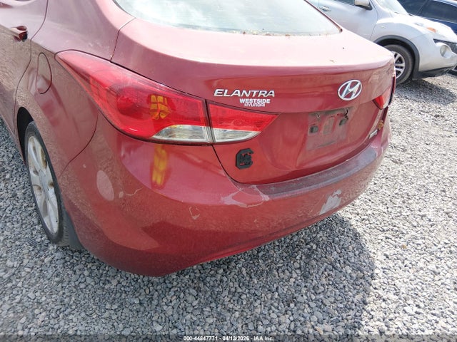 44847771 :رقم المزاد ، 5NPDH4AE6DH273853 vin ، 2013 Hyundai Elantra Limited مزاد بيع