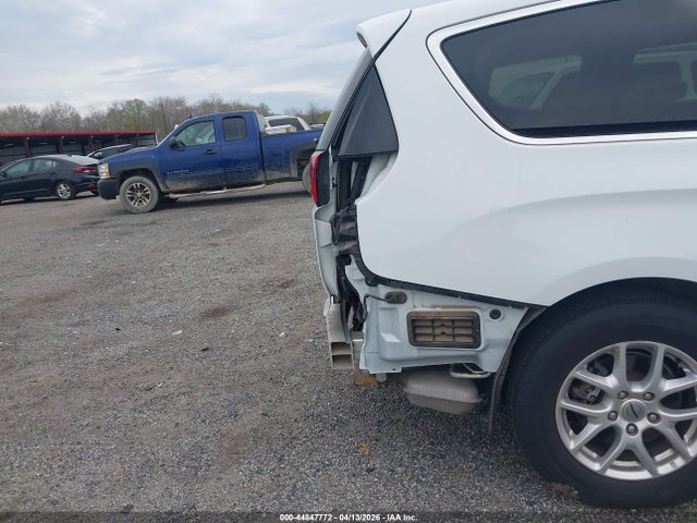 2023 Chrysler Voyager Lx მანქანა იყიდება აუქციონზე, vin: 2C4RC1CG3PR524692, აუქციონის ნომერი: 44847772