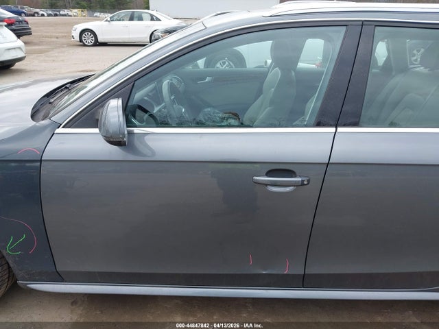 Продаж на аукціоні авто 2012 Audi A4 2.0t Premium, vin: WAUWFAFL3CA108558, номер лоту: 44847842