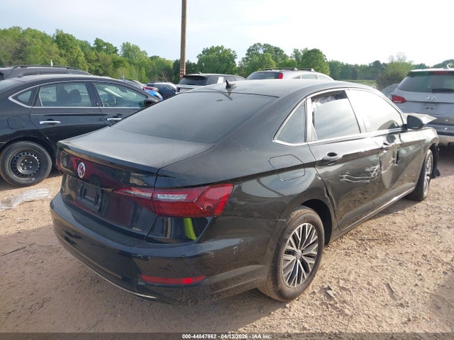 44847862 :رقم المزاد ، 3VWC57BU1MM041261 vin ، 2021 Volkswagen Jetta 1.4t R-line/1.4t S/1.4t Se مزاد بيع