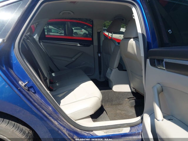 Aukcja sprzedaży 2016 Volkswagen Passat 1.8t R-line, vin: 1VWAT7A37GC068573, numer aukcji: 44847865