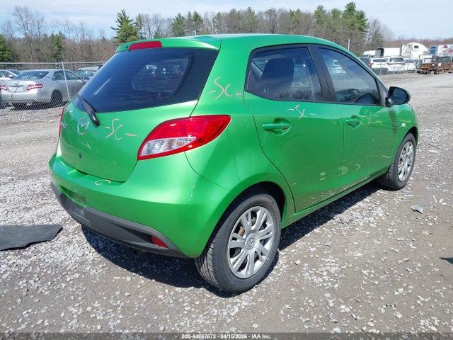 44847873 :رقم المزاد ، JM1DE1HZ8B0120207 vin ، 2011 Mazda Mazda2 Sport مزاد بيع