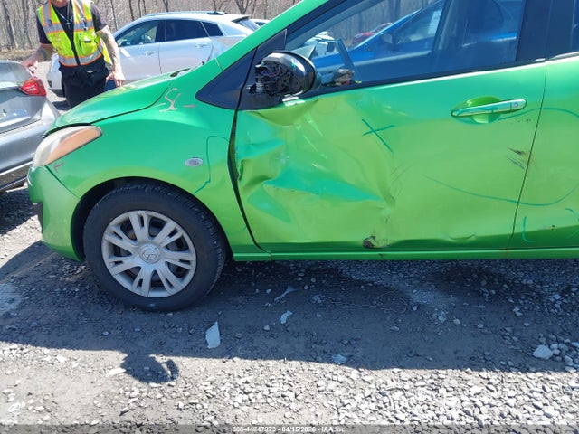 44847873 :رقم المزاد ، JM1DE1HZ8B0120207 vin ، 2011 Mazda Mazda2 Sport مزاد بيع