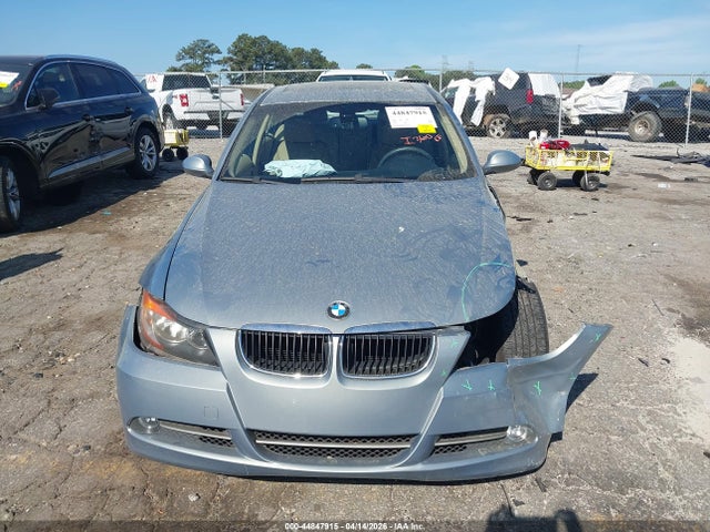 2008 Bmw 328i მანქანა იყიდება აუქციონზე, vin: WBAVA37568NL58236, აუქციონის ნომერი: 44847915