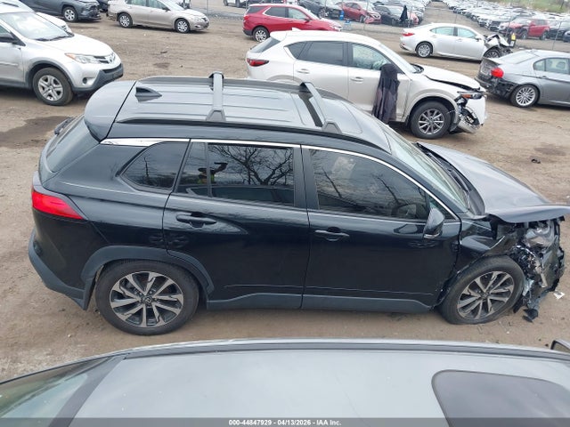 2022 Toyota Corolla Cross Xle მანქანა იყიდება აუქციონზე, vin: 7MUDAABG5NV037876, აუქციონის ნომერი: 44847929