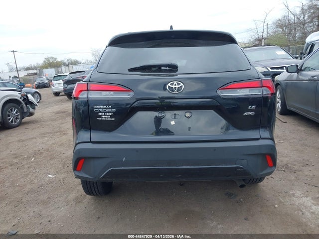 2022 Toyota Corolla Cross Xle მანქანა იყიდება აუქციონზე, vin: 7MUDAABG5NV037876, აუქციონის ნომერი: 44847929