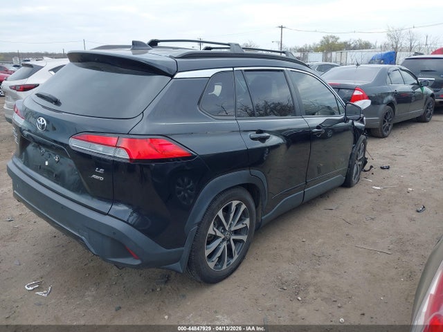 2022 Toyota Corolla Cross Xle მანქანა იყიდება აუქციონზე, vin: 7MUDAABG5NV037876, აუქციონის ნომერი: 44847929
