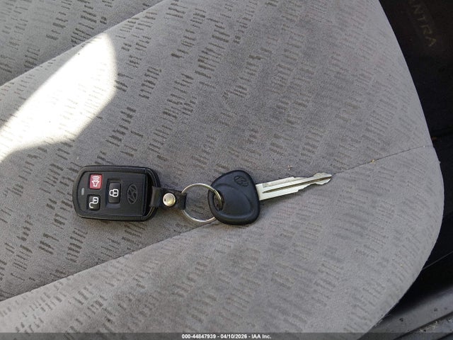 Auction sale of the 2006 Hyundai Elantra Gls/limited, vin: KMHDN46D16U338881, lot number: 44847939