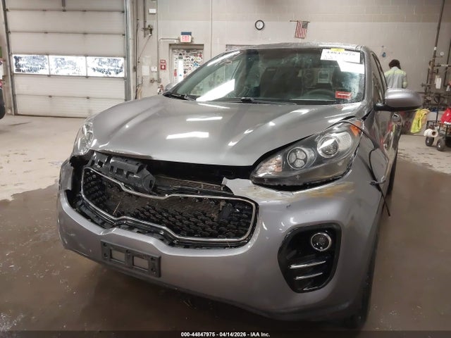 2017 Kia Sportage Lx მანქანა იყიდება აუქციონზე, vin: KNDPMCAC9H7261921, აუქციონის ნომერი: 44847975