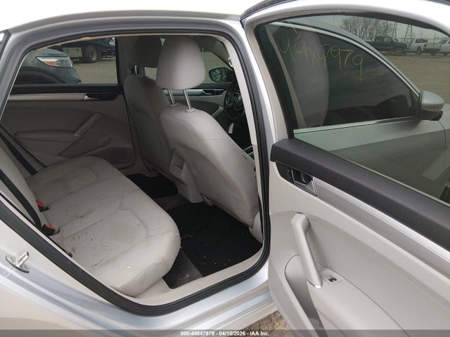 Aukcja sprzedaży 2016 Volkswagen Passat 1.8t S, vin: 1VWAT7A37GC019986, numer aukcji: 44847979