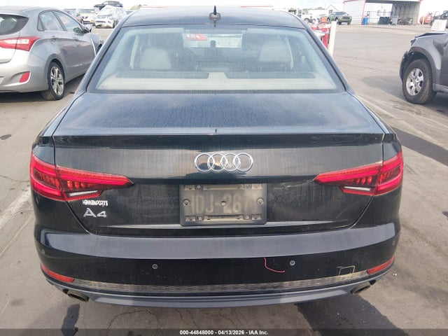 Продаж на аукціоні авто 2017 Audi A4 2.0t Premium, vin: WAULNAF48HN042118, номер лоту: 44848000