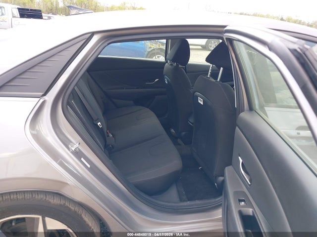 Продажа на аукционе авто 2023 Hyundai Elantra Sel, vin: KMHLS4AG7PU427295, номер лота: 44848019