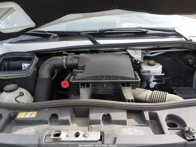44848034 :رقم المزاد ، W1Y4DBHY9NT082565 vin ، 2022 Mercedes-benz Sprinter 2500 Standard Roof I4 Diesel مزاد بيع